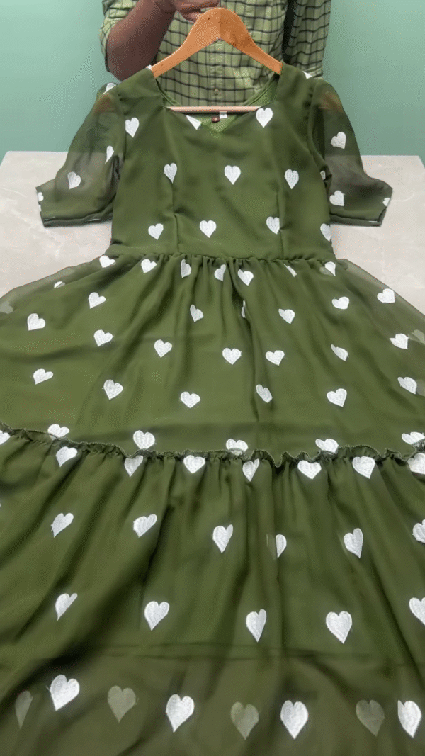 Purple Heart-Printed Flared Dress for Girls - Image 4