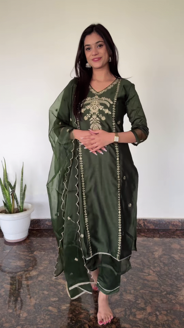 Royal Purple Embroidered Kurta Set with Dupatta – Ethnic Elegance - Image 2