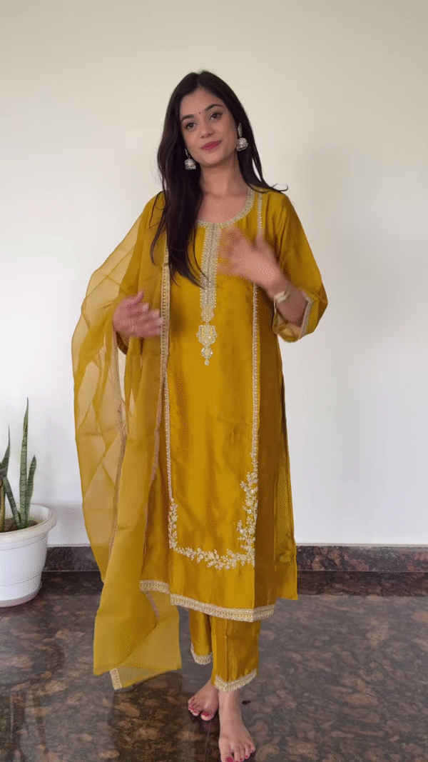 Royal Purple Embroidered Kurta Set with Dupatta – Ethnic Elegance - Image 8