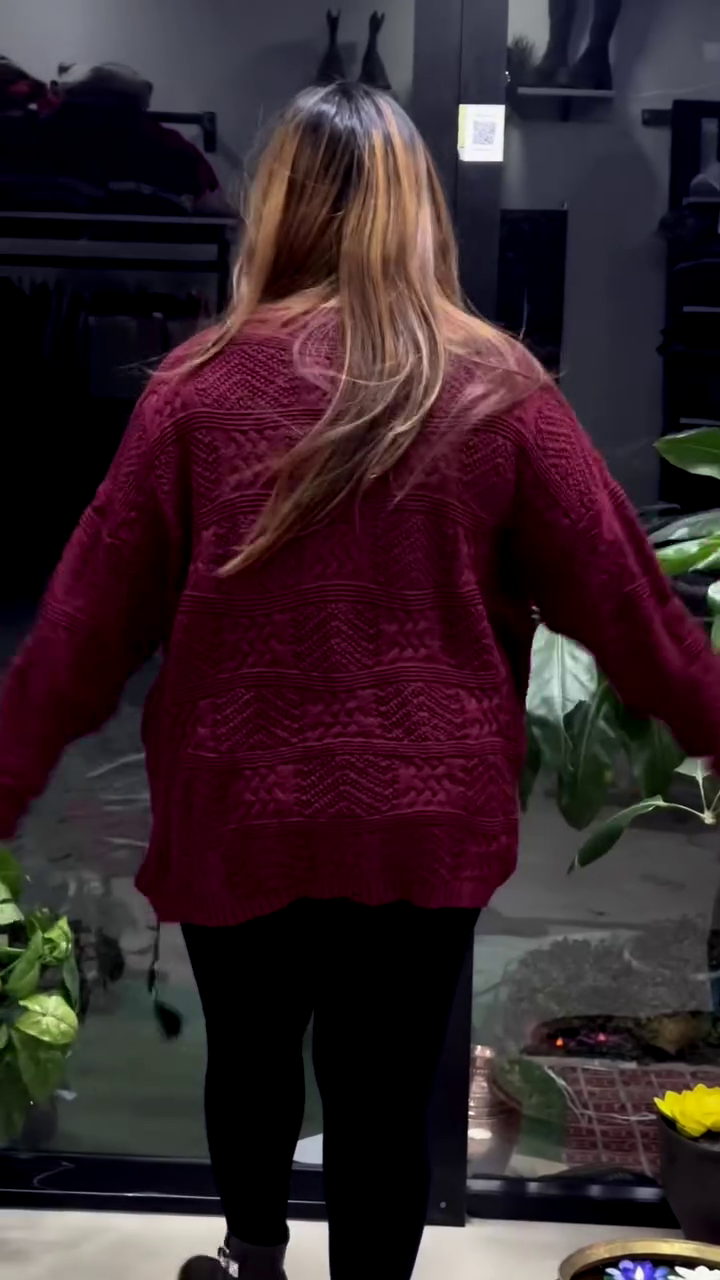 Textured Knit Sweaters 🧶🧥 – White, Maroon & Black Variants with Raised Pattern Detailing - Image 2