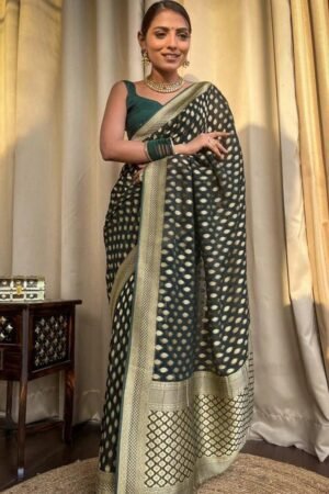 Beautiful Green Color Banarasi Jacquard Weaving Saree